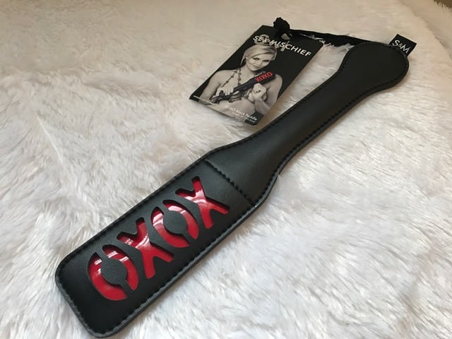 Sex & Mischief XOXO Paddle Review
