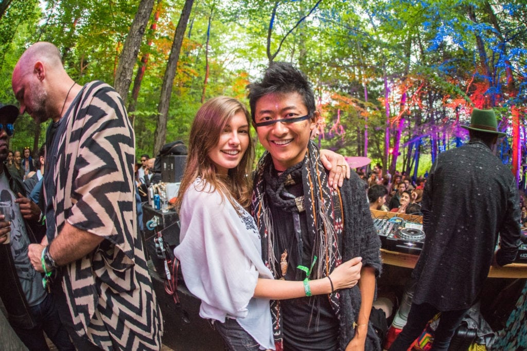 12 Places to Kiss Your Bae at Elements Music Festival - Slutty Girl ...